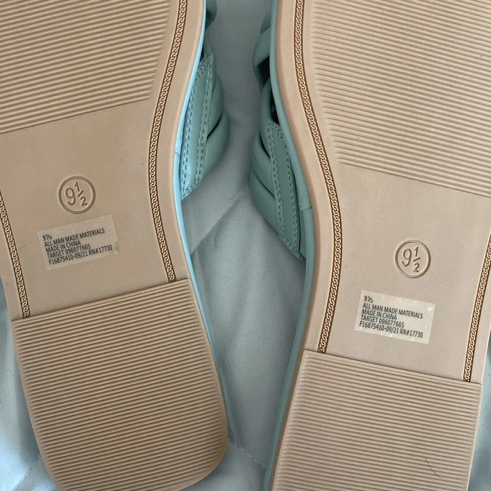 π A New Day dress sandal, padded sole. WOT 9.5 - Picture 4 of 9